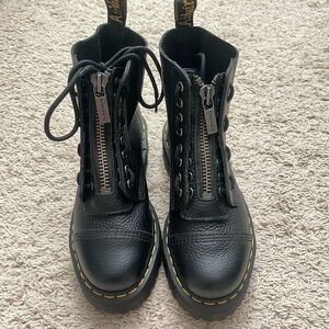Dr. Martens Sinclair Black Milled Nappa Leather Zip Platform Combat Boots NEW 7